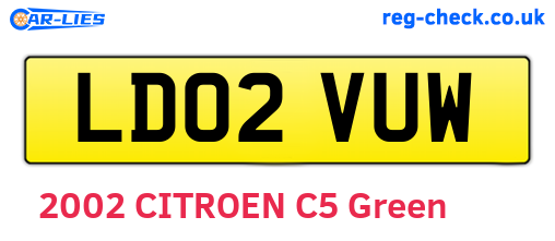 LD02VUW are the vehicle registration plates.