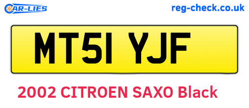 MT51YJF are the vehicle registration plates.