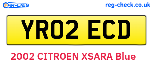 YR02ECD are the vehicle registration plates.