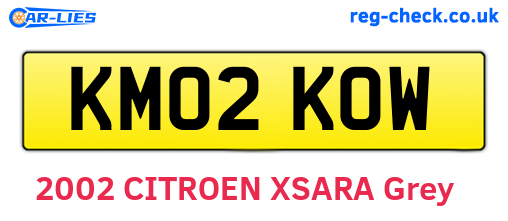 KM02KOW are the vehicle registration plates.