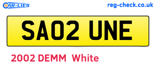 SA02UNE are the vehicle registration plates.