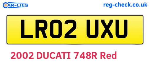 LR02UXU are the vehicle registration plates.