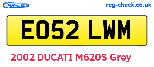 EO52LWM are the vehicle registration plates.