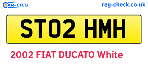 ST02HMH are the vehicle registration plates.