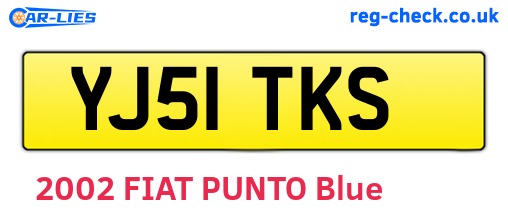 YJ51TKS are the vehicle registration plates.