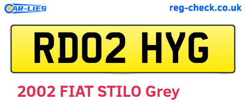 RD02HYG are the vehicle registration plates.