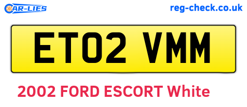 ET02VMM are the vehicle registration plates.