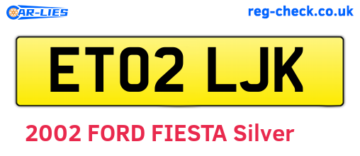 ET02LJK are the vehicle registration plates.