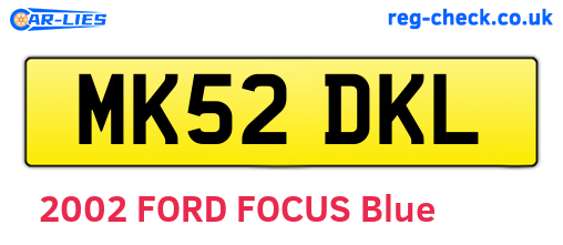 MK52DKL are the vehicle registration plates.