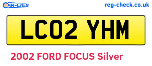LC02YHM are the vehicle registration plates.