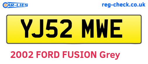 YJ52MWE are the vehicle registration plates.