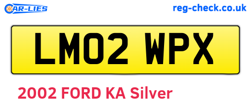 LM02WPX are the vehicle registration plates.