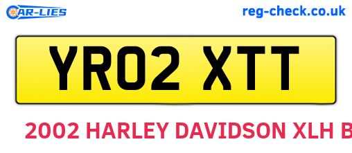 YR02XTT are the vehicle registration plates.