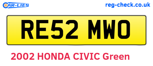 RE52MWO are the vehicle registration plates.