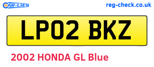LP02BKZ are the vehicle registration plates.