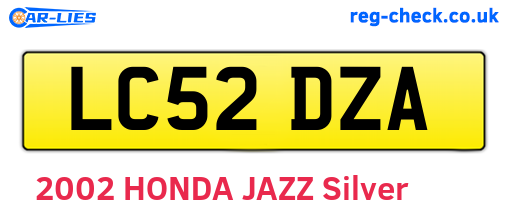 LC52DZA are the vehicle registration plates.