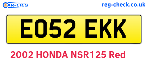 EO52EKK are the vehicle registration plates.