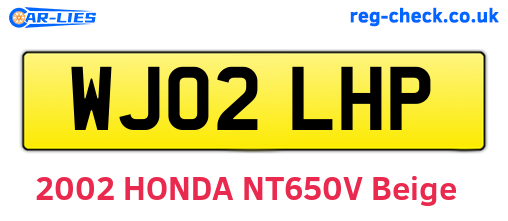 WJ02LHP are the vehicle registration plates.