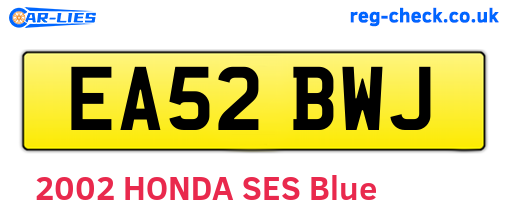 EA52BWJ are the vehicle registration plates.
