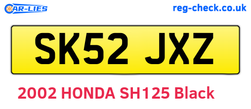 SK52JXZ are the vehicle registration plates.