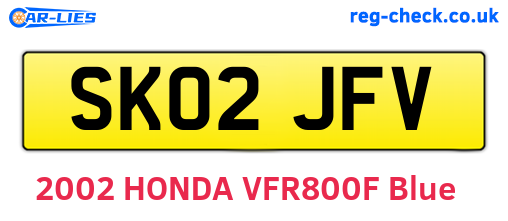 SK02JFV are the vehicle registration plates.