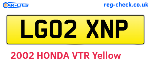 LG02XNP are the vehicle registration plates.
