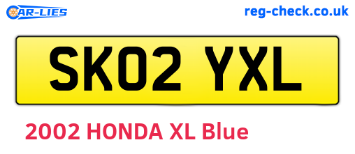 SK02YXL are the vehicle registration plates.