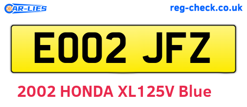 EO02JFZ are the vehicle registration plates.