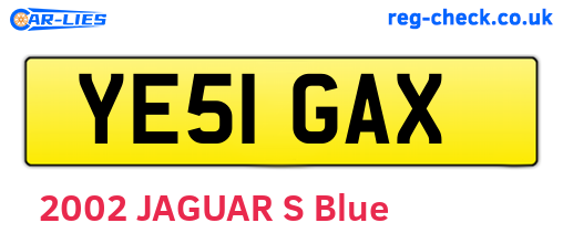 YE51GAX are the vehicle registration plates.