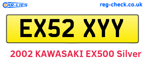 EX52XYY are the vehicle registration plates.