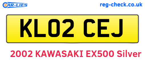 KL02CEJ are the vehicle registration plates.