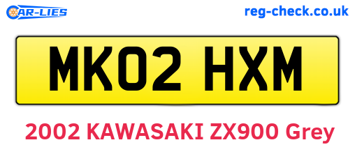 MK02HXM are the vehicle registration plates.