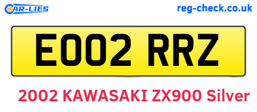 EO02RRZ are the vehicle registration plates.