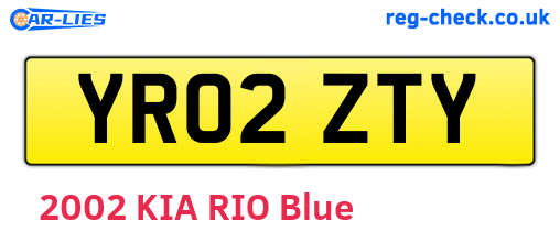 YR02ZTY are the vehicle registration plates.