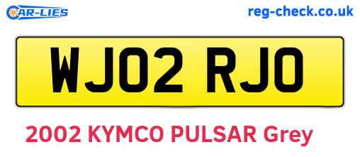 WJ02RJO are the vehicle registration plates.