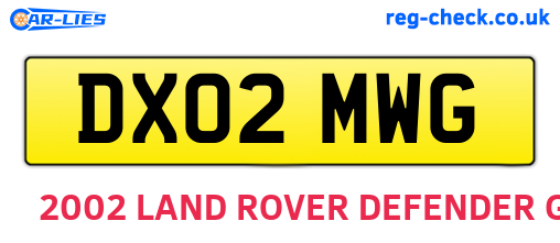 DX02MWG are the vehicle registration plates.