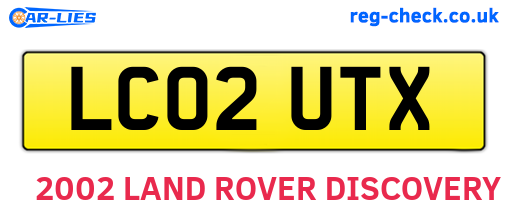 LC02UTX are the vehicle registration plates.