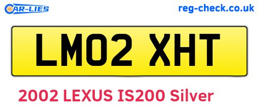 LM02XHT are the vehicle registration plates.