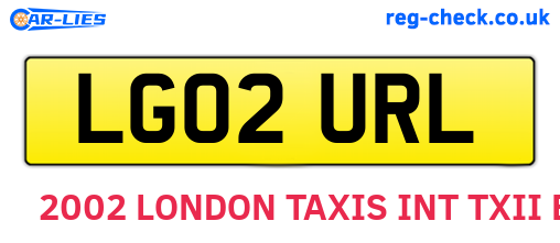 LG02URL are the vehicle registration plates.