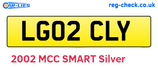 LG02CLY are the vehicle registration plates.
