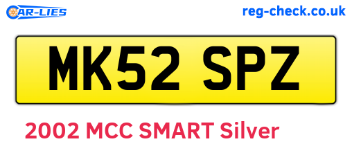 MK52SPZ are the vehicle registration plates.