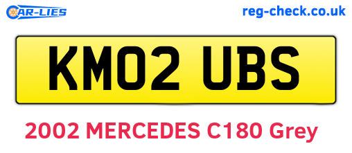 KM02UBS are the vehicle registration plates.