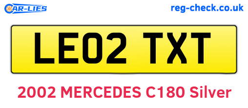 LE02TXT are the vehicle registration plates.