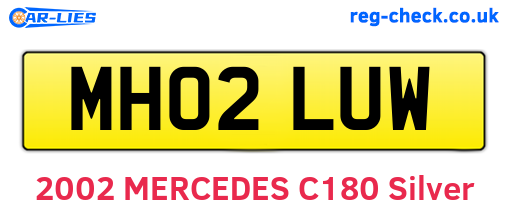 MH02LUW are the vehicle registration plates.