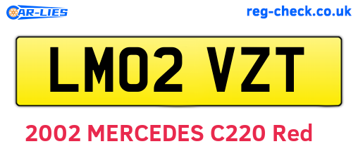 LM02VZT are the vehicle registration plates.