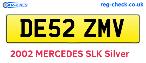 DE52ZMV are the vehicle registration plates.