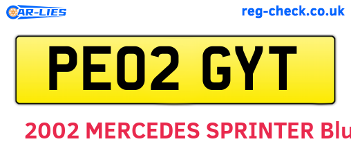 PE02GYT are the vehicle registration plates.