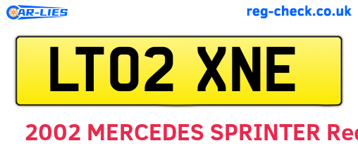 LT02XNE are the vehicle registration plates.