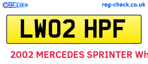 LW02HPF are the vehicle registration plates.