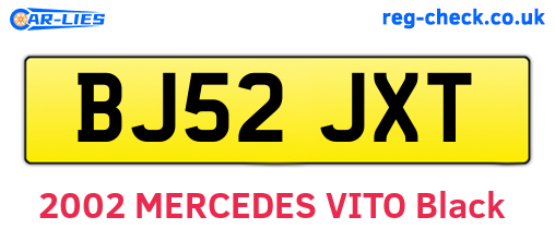 BJ52JXT are the vehicle registration plates.